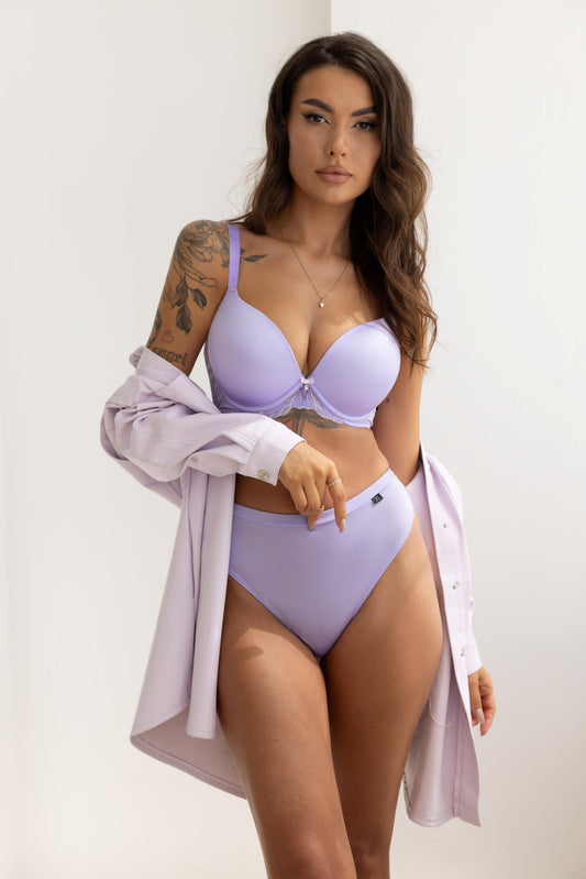 Lili - Brazilian slip